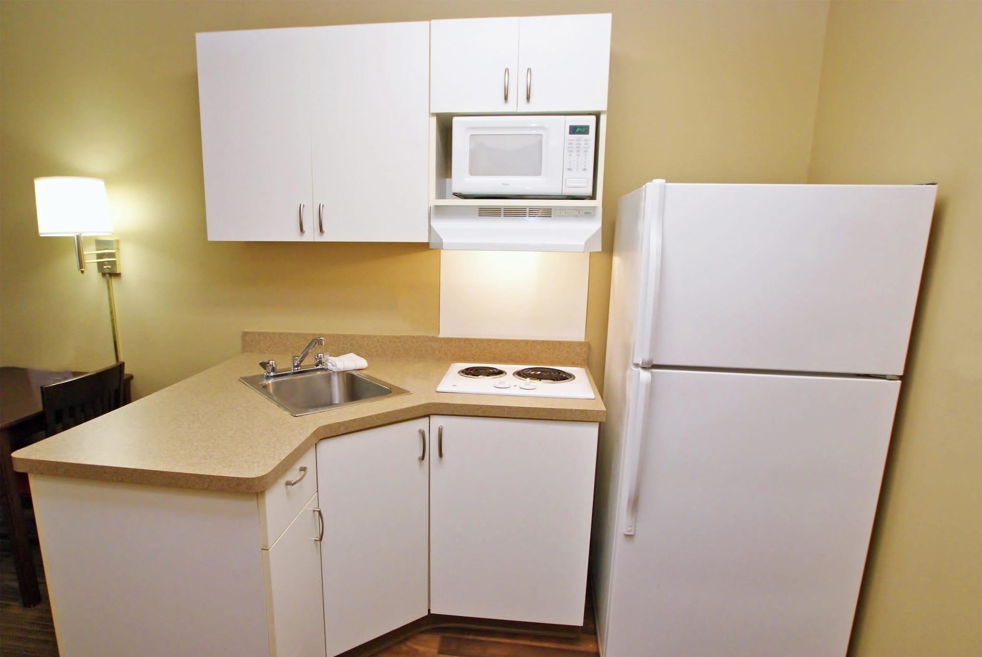 Extended Stay America Suites - Philadelphia - Airport - Tinicum Blvd Екстер'єр фото