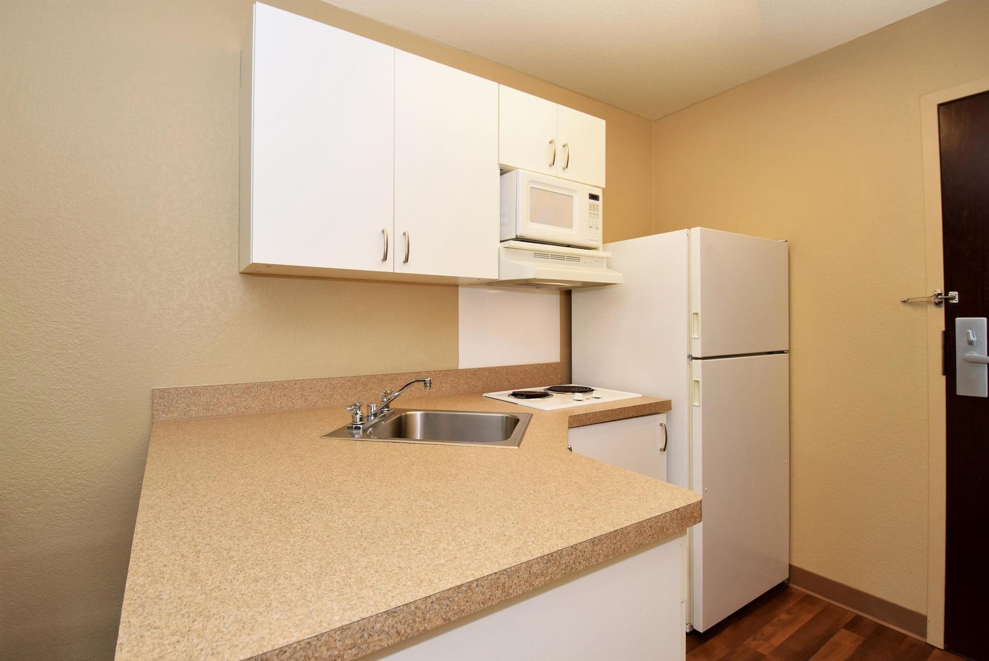 Extended Stay America Suites - Philadelphia - Airport - Tinicum Blvd Екстер'єр фото